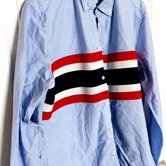 Tommy Hilfiger - Picture 4 of 5